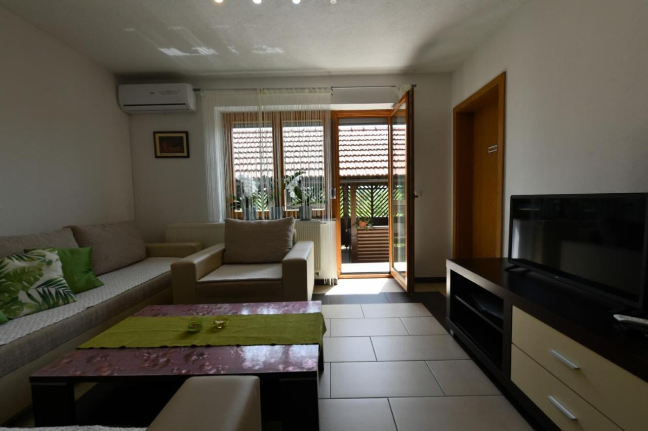House Matijevic Simic Hotel Grabovac  Exterior photo
